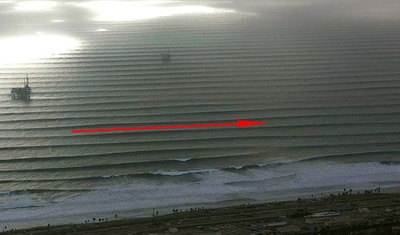 Sistema y mar de fondo claramente marcados y el sueño de cualquier surfista