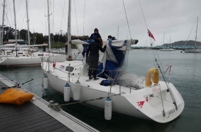 De vuelta en puerto y doblando la mayor